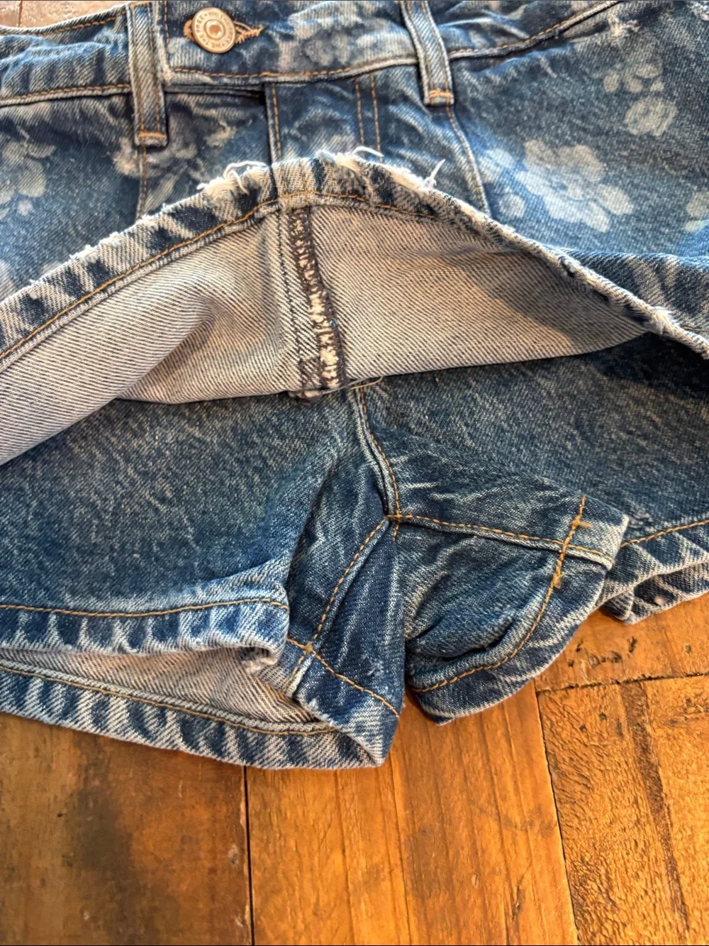 We The Free Floral Bleach-Effect Denim Skorts - Blue
